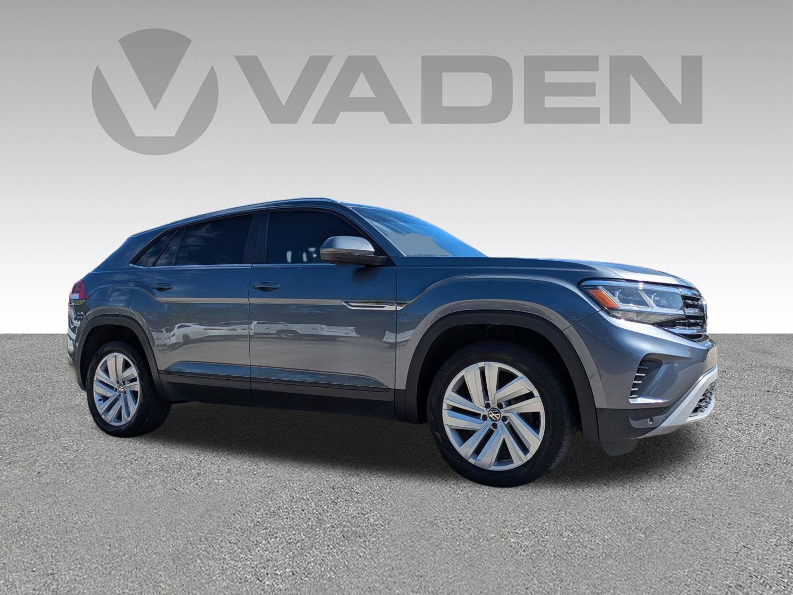 2023 Volkswagen Atlas Cross Sport 2.0T SE w/Technology