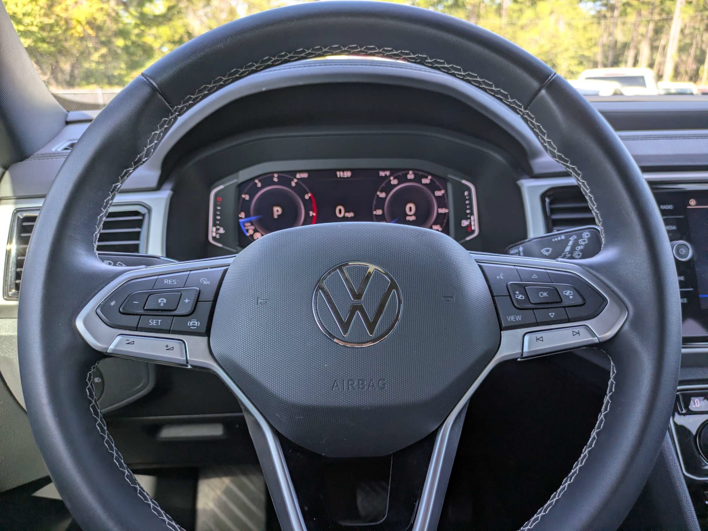 2023 Volkswagen Atlas Cross Sport 2.0T SE w/Technology