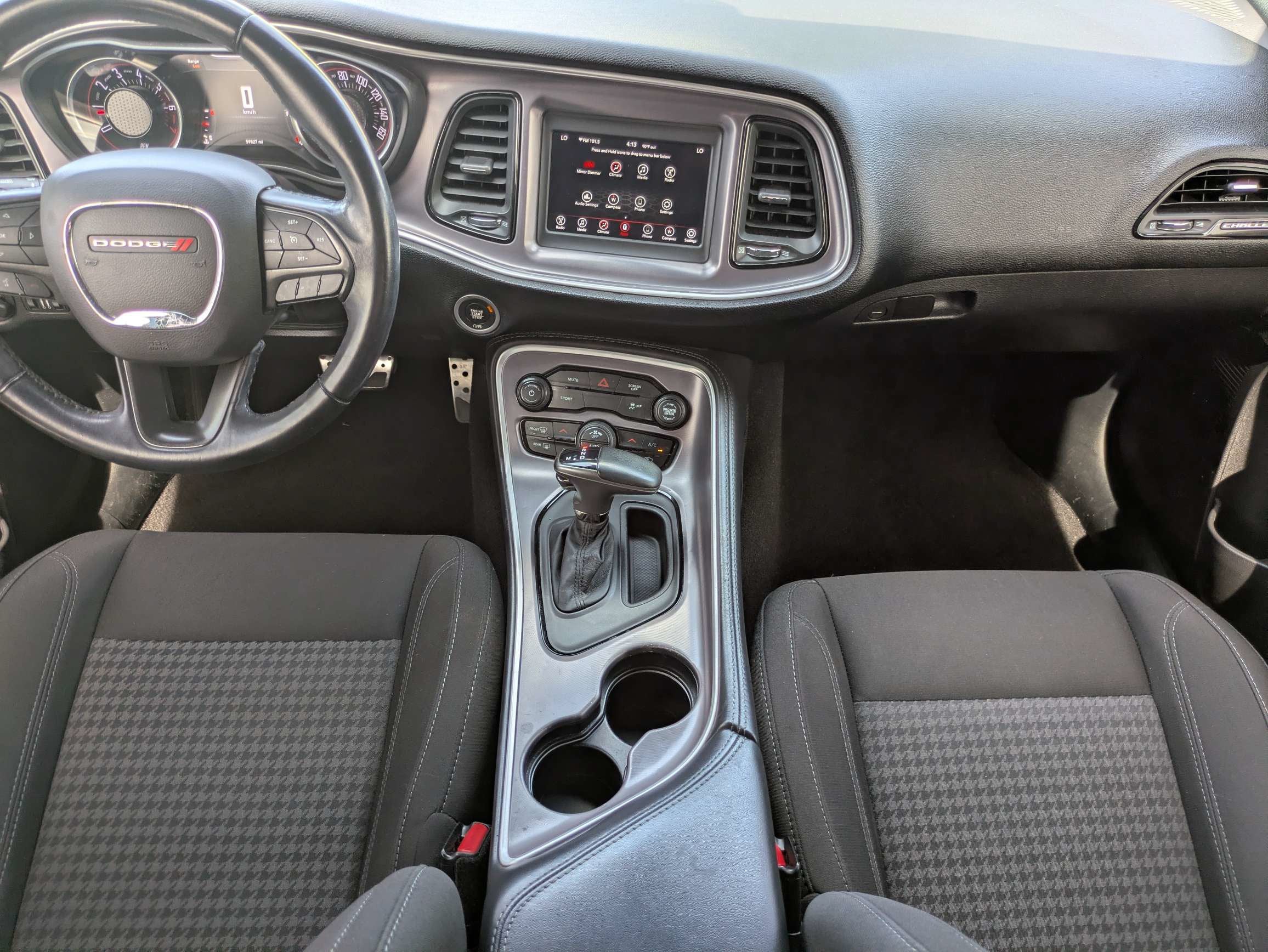 2019 Dodge Challenger SXT