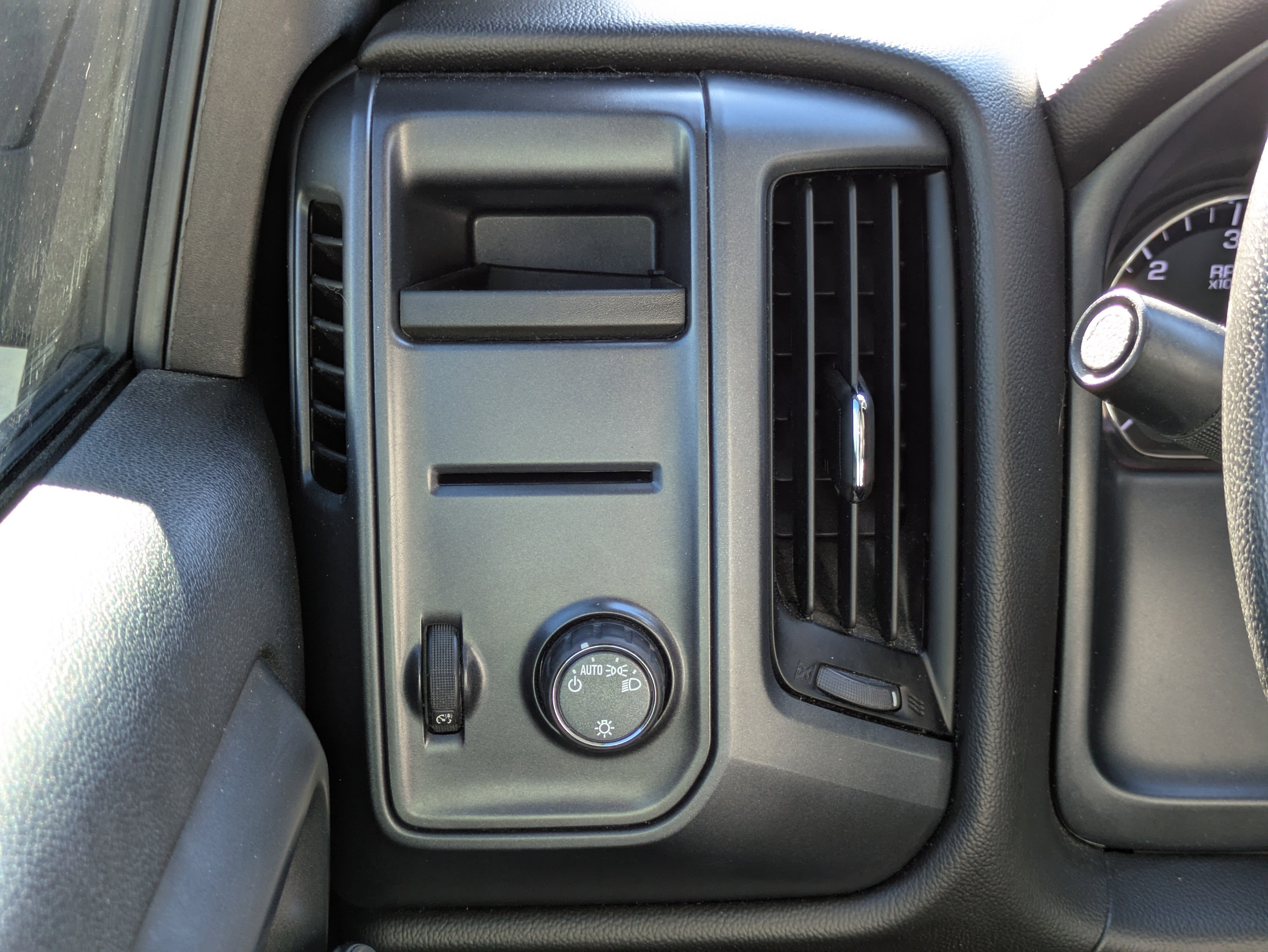 2019 Chevrolet Silverado 1500 LD Custom