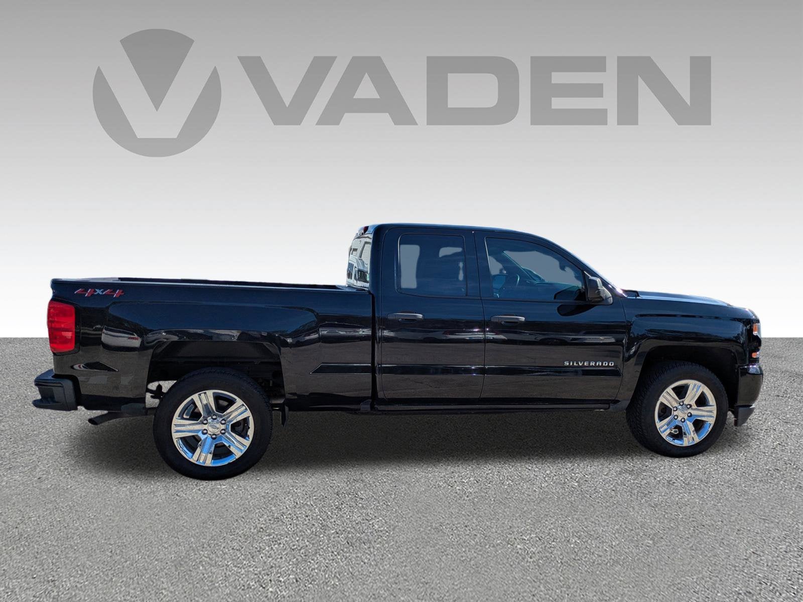 2019 Chevrolet Silverado 1500 LD Custom