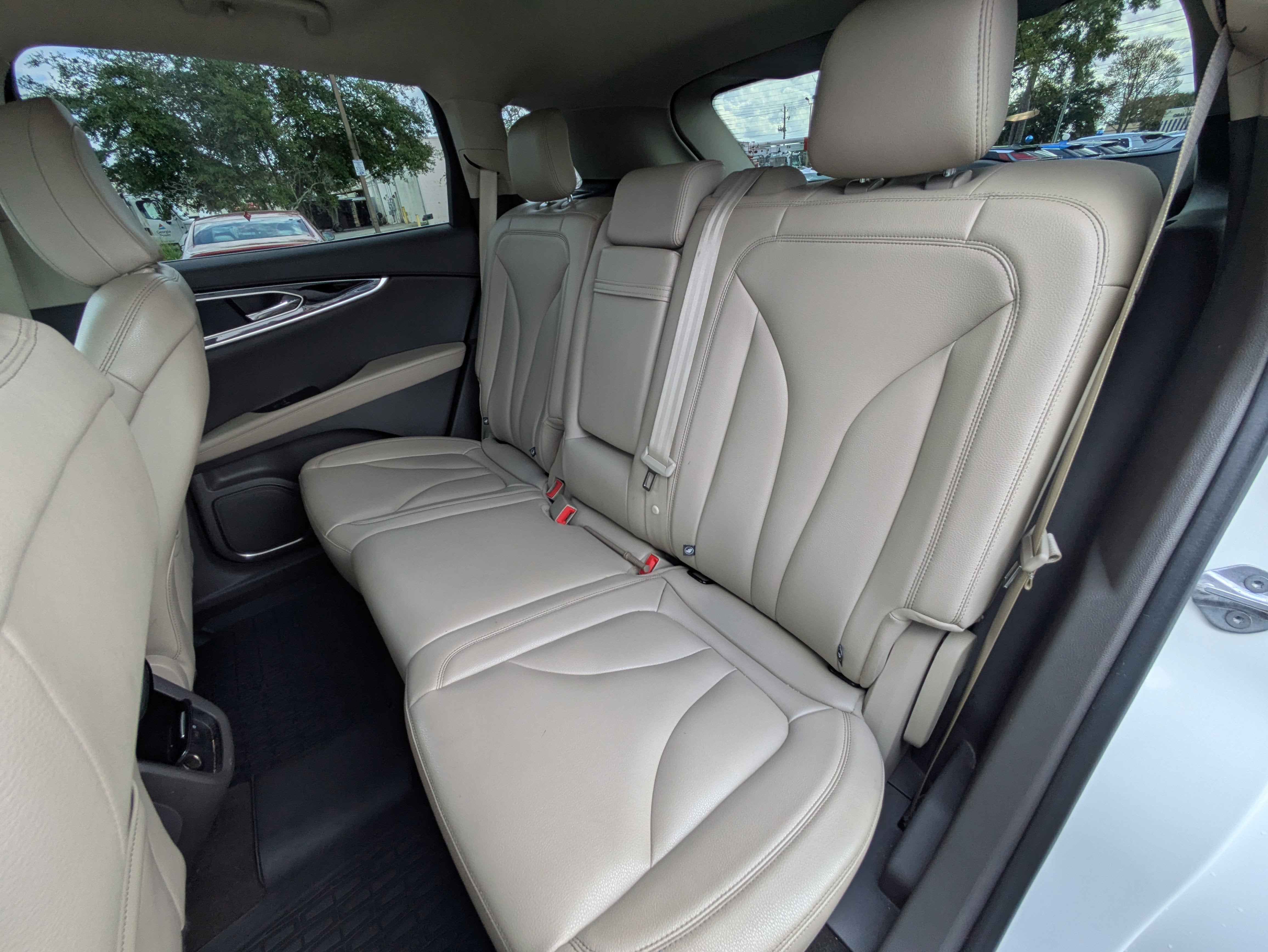 2022 Lincoln Nautilus Standard