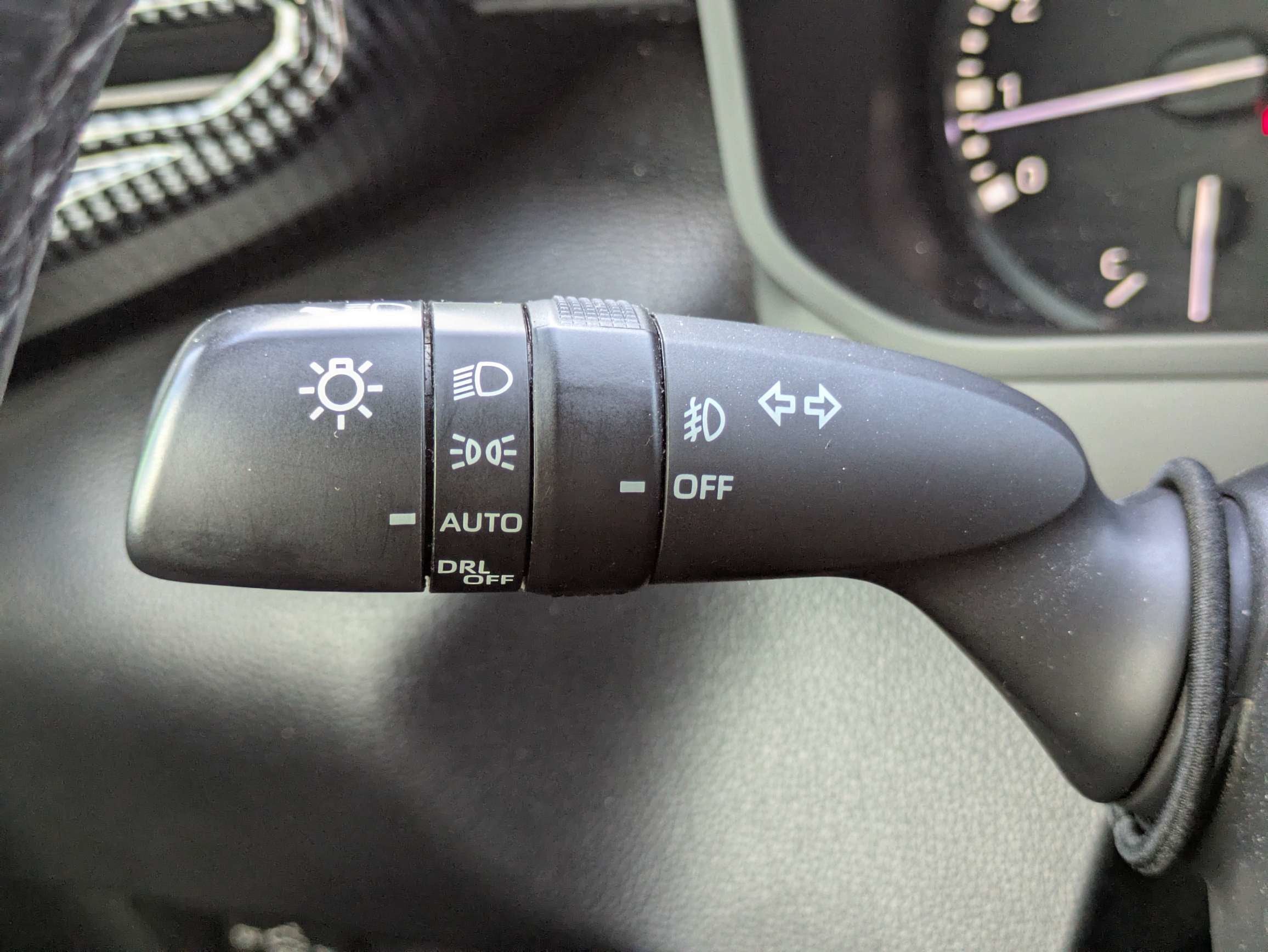 2022 Toyota Tundra 2WD SR5