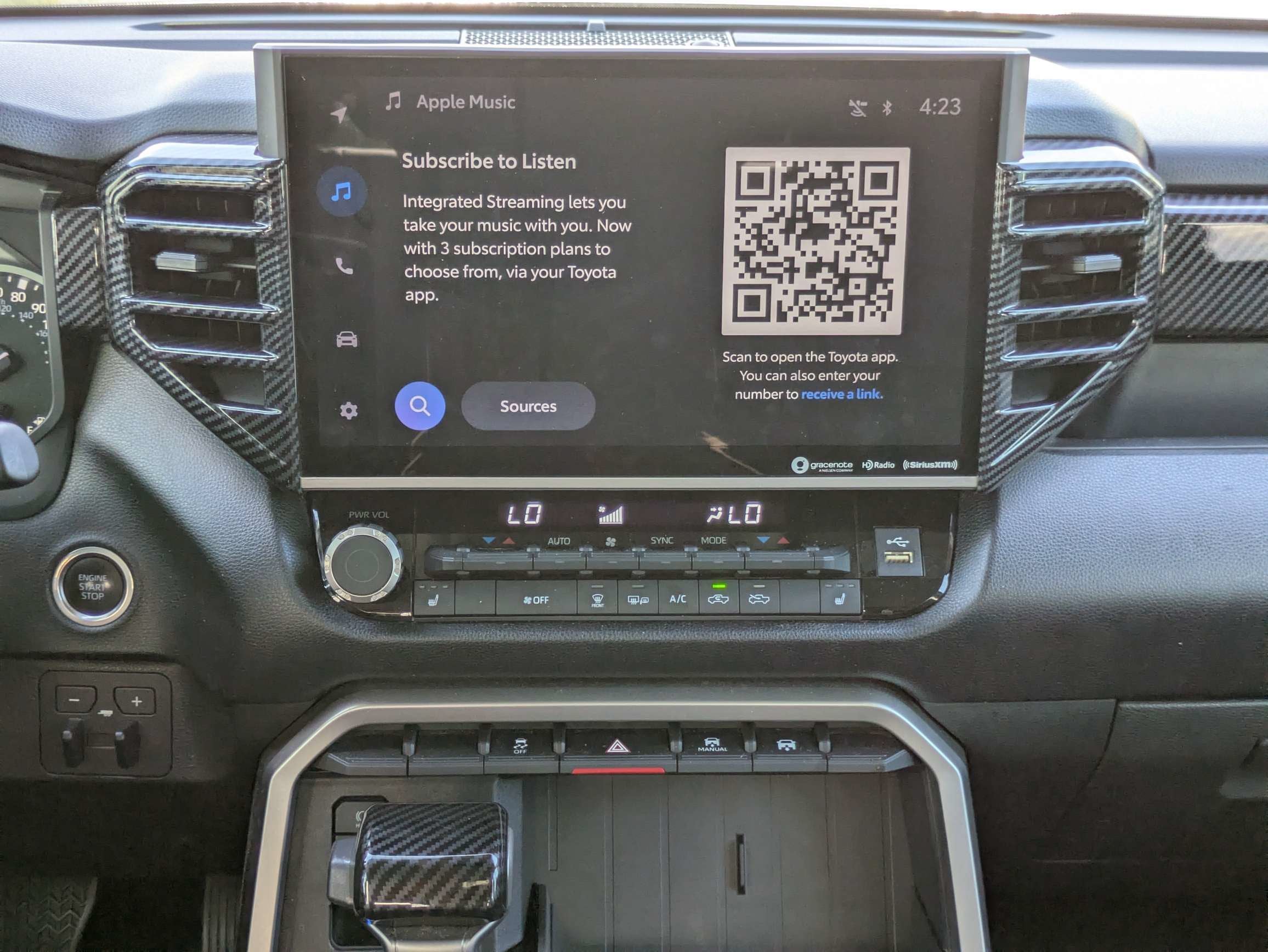 2022 Toyota Tundra 2WD SR5