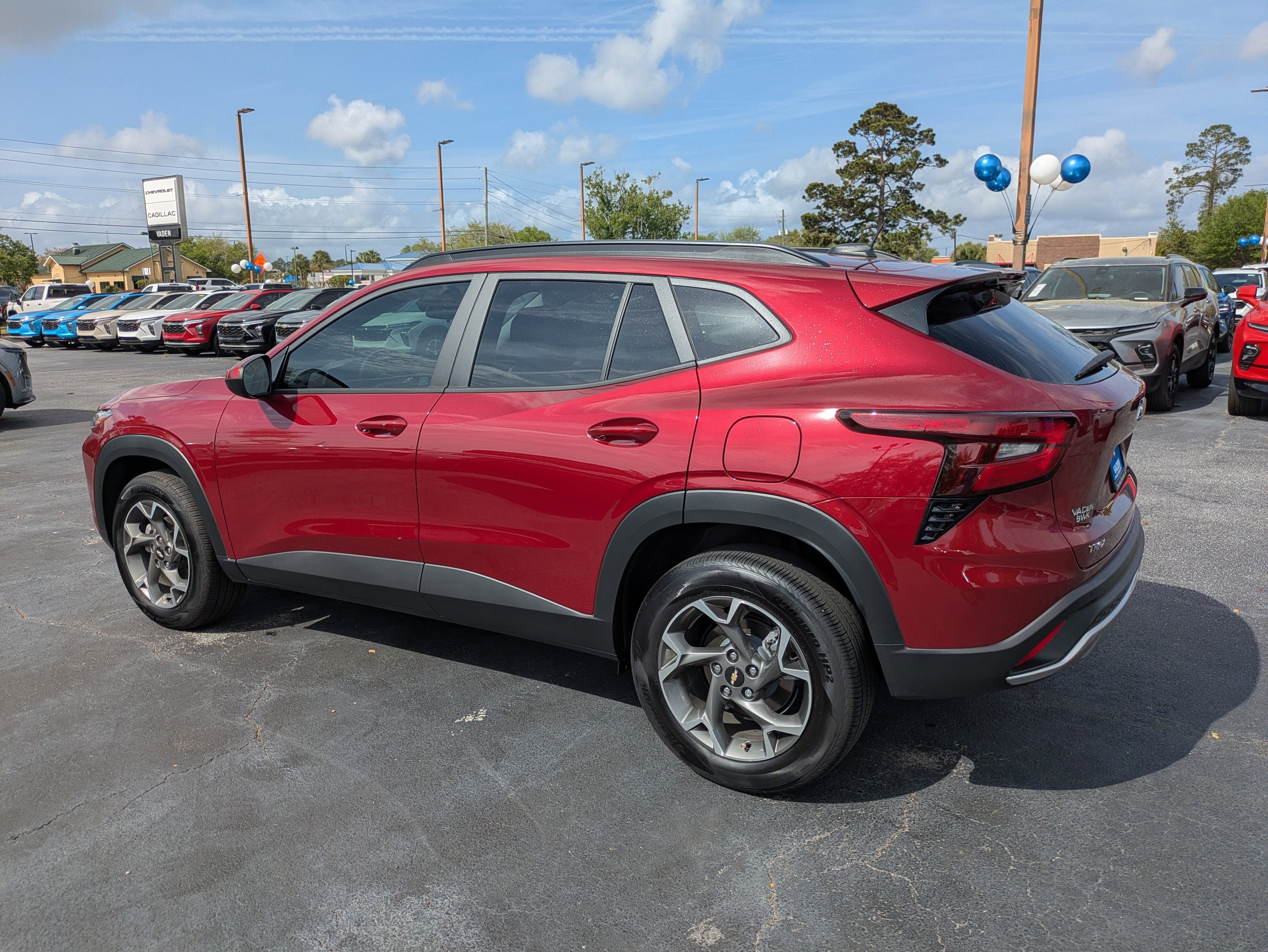 2025 Chevrolet Trax LT