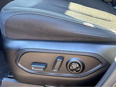 2023 Jeep Grand Cherokee Laredo 4x4