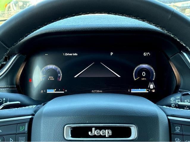 2023 Jeep Grand Cherokee Laredo 4x4