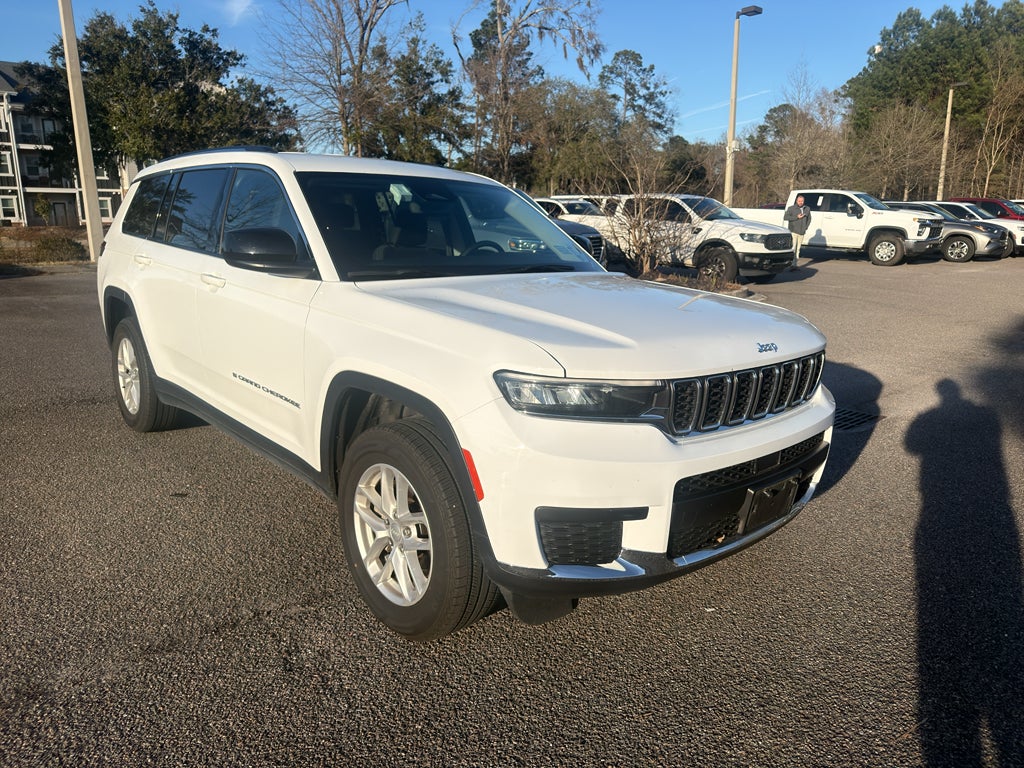 2023 Jeep Grand Cherokee L Laredo 4x2