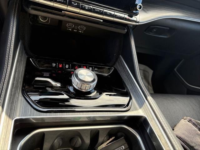 2024 Jeep Wagoneer L Series II 4x4