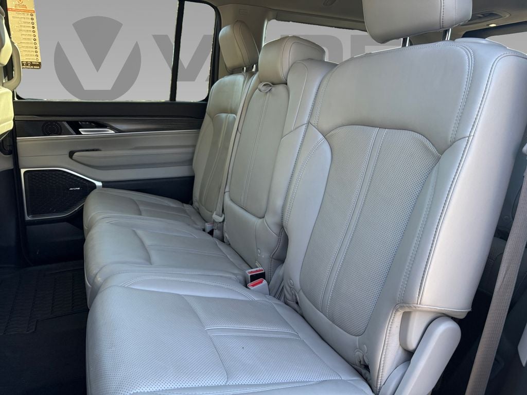 2024 Jeep Wagoneer Series II 4x2