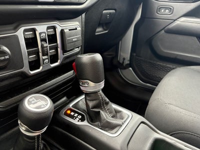 2023 Jeep Gladiator Overland 4x4