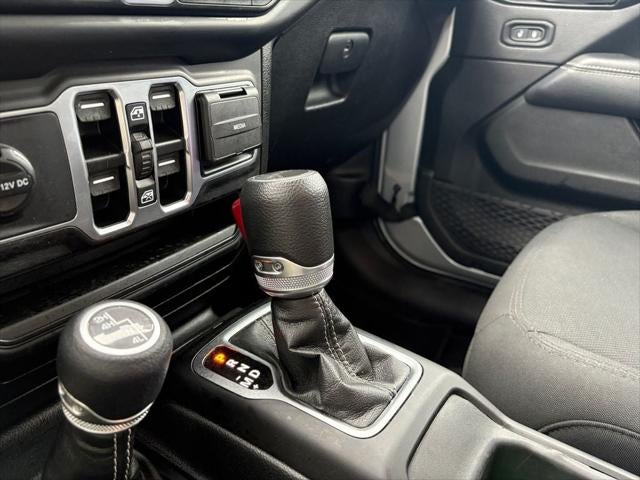 2023 Jeep Gladiator Overland 4x4