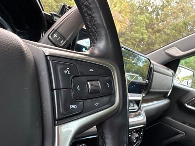 2023 Chevrolet Silverado 1500 4WD Crew Cab Standard Bed LT