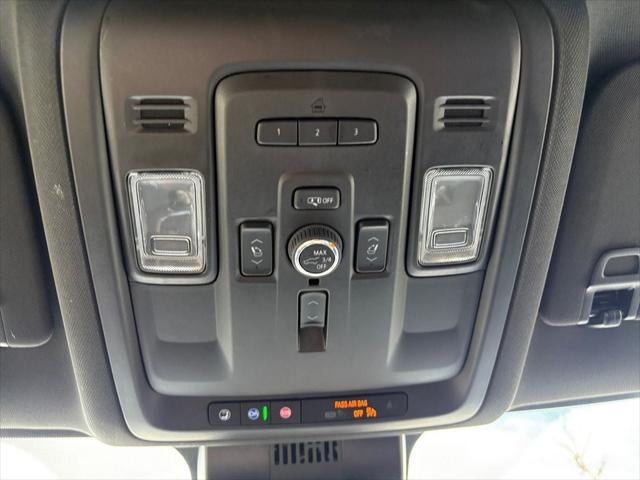 2023 Chevrolet Suburban 2WD Premier