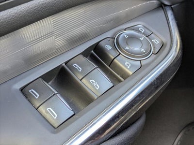 2024 Cadillac XT4 AWD Premium Luxury