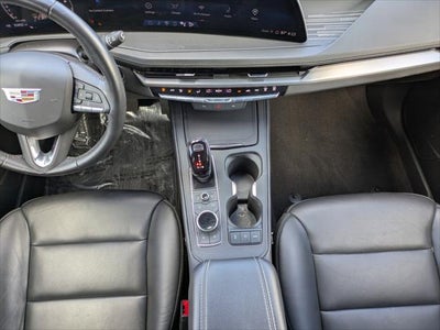 2024 Cadillac XT4 AWD Premium Luxury