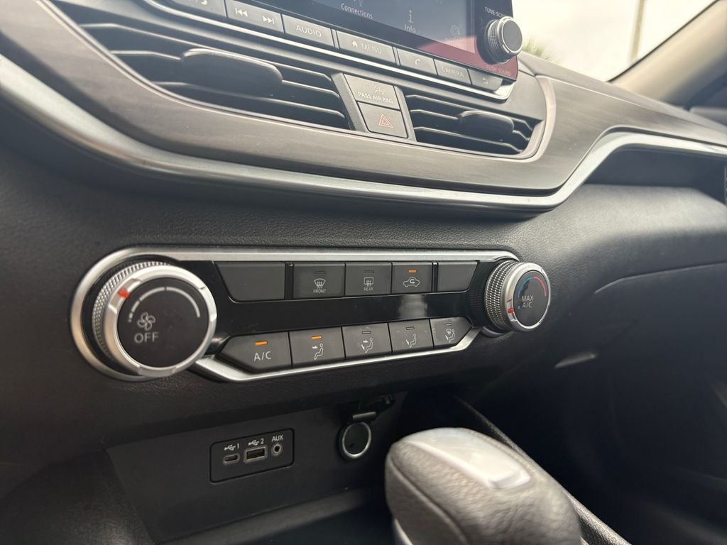 2025 Nissan Altima SV FWD