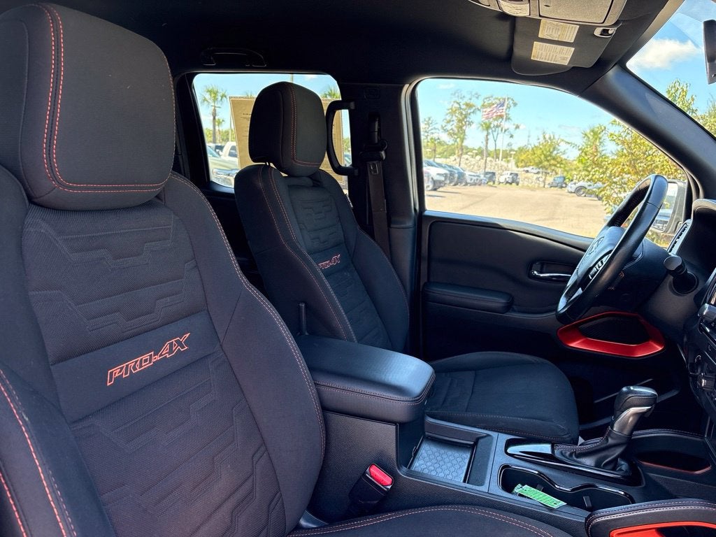 2023 Nissan Frontier Crew Cab PRO-4X 4x4