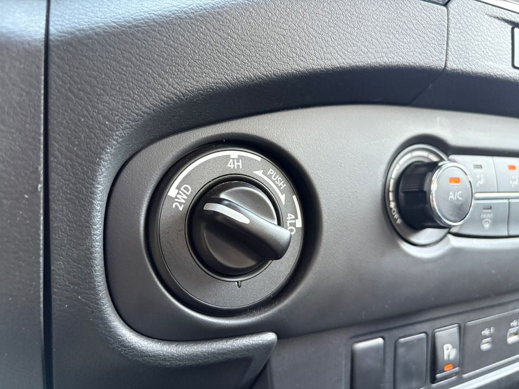 2023 Nissan Frontier Crew Cab SV 4x4