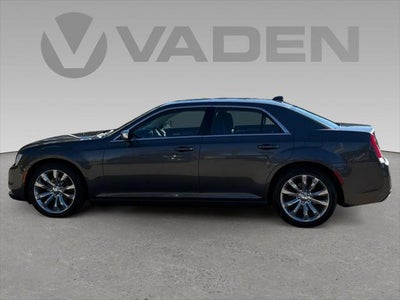 2019 Chrysler 300 Touring