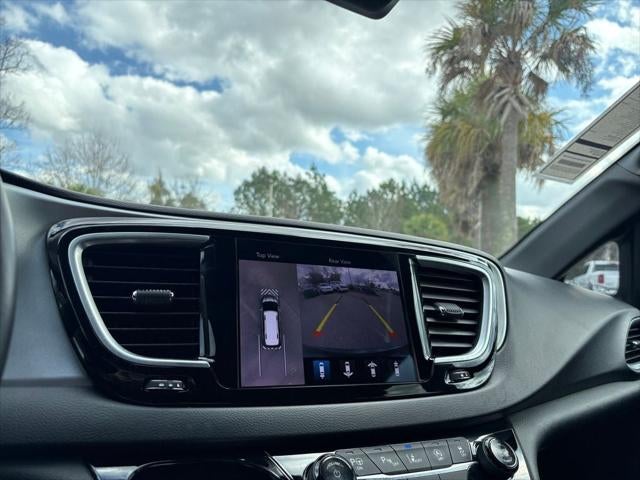 2019 Chrysler Pacifica Touring Plus