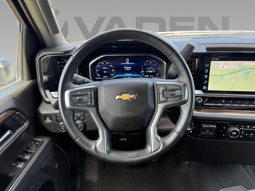 2025 Chevrolet Silverado 2500HD 4WD Crew Cab Standard Bed LT