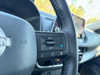 2025 Nissan Rogue SV FWD