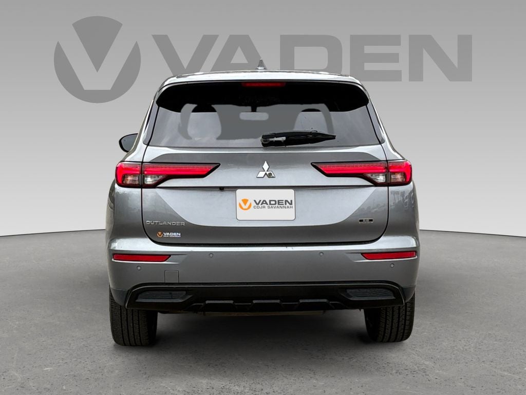 2023 Mitsubishi Outlander SE Black Edition 2WD