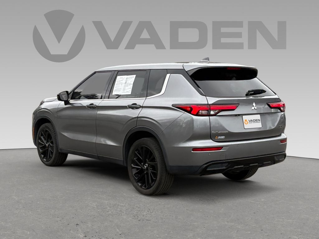 2023 Mitsubishi Outlander SE Black Edition 2WD