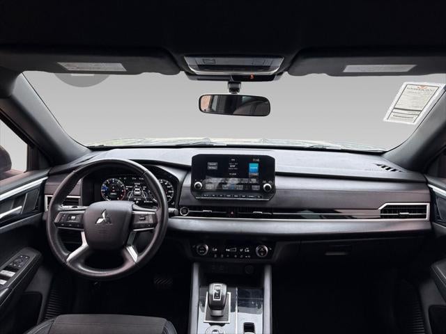 2023 Mitsubishi Outlander SE Black Edition 2WD