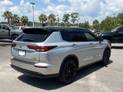 2023 Mitsubishi Outlander SEL Black Edition 2WD