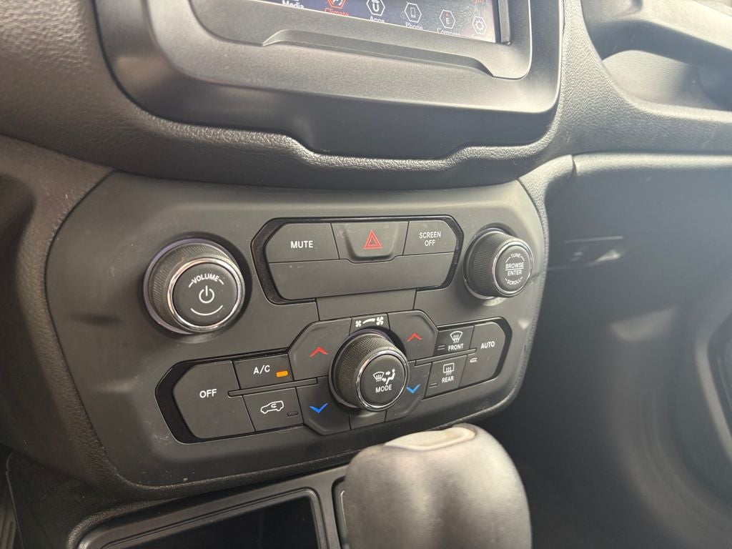 2018 Jeep Renegade Altitude FWD