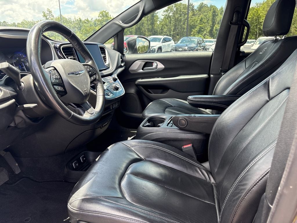2021 Chrysler Pacifica Touring L