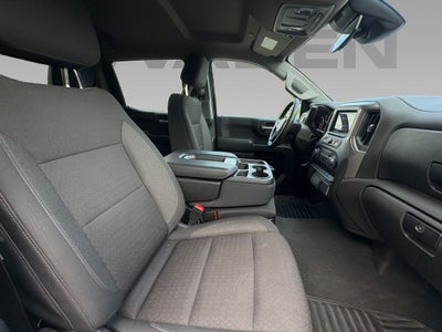 2025 Chevrolet Silverado Custom