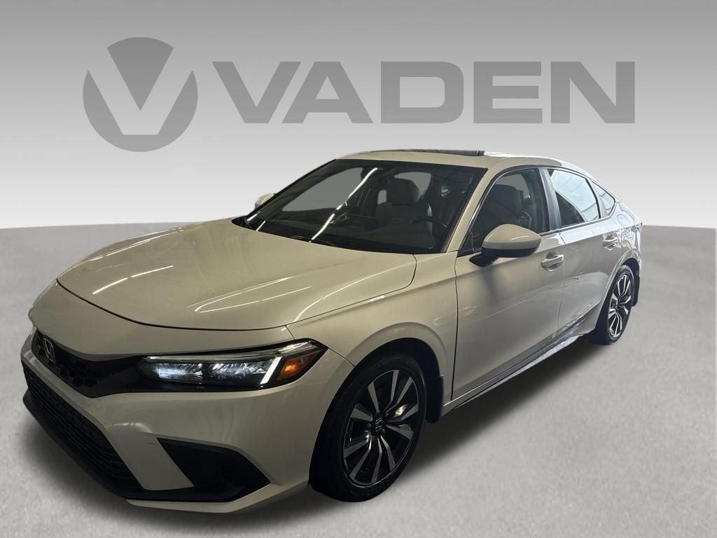 2022 Honda Civic Hatchback EX-L