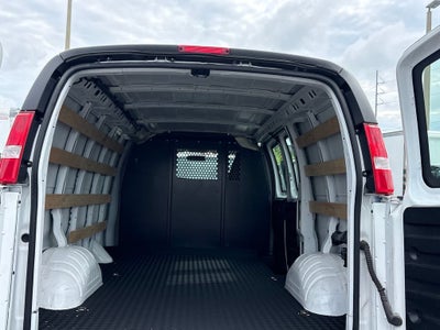 2024 Chevrolet Express Cargo 2500 WT