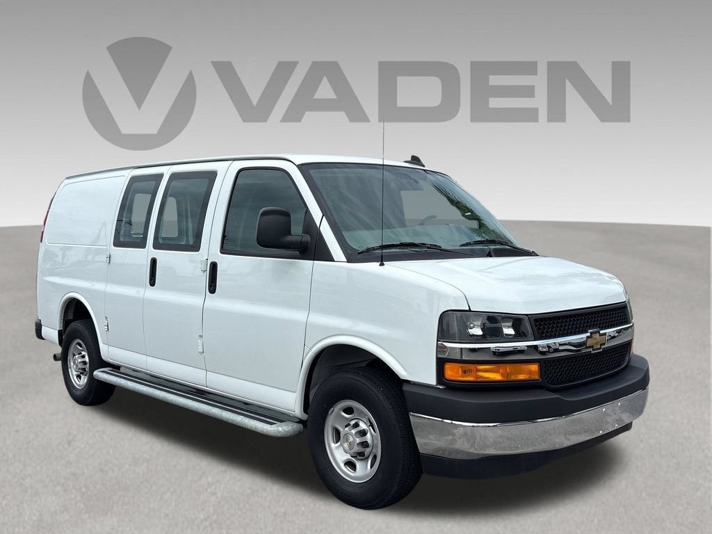 2024 Chevrolet Express Cargo 2500 WT