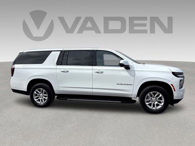2025 Chevrolet Suburban LT