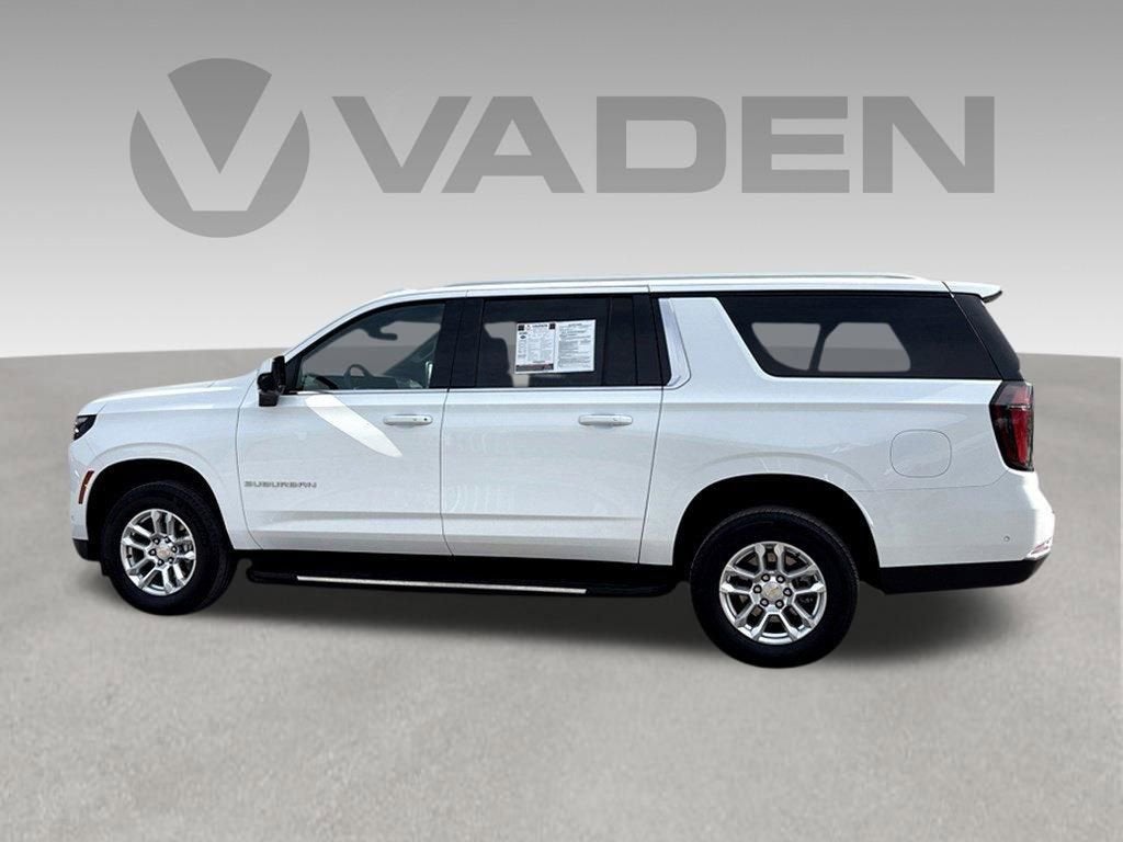 2025 Chevrolet Suburban LT