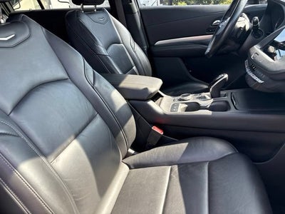 2020 Cadillac XT4 FWD Premium Luxury