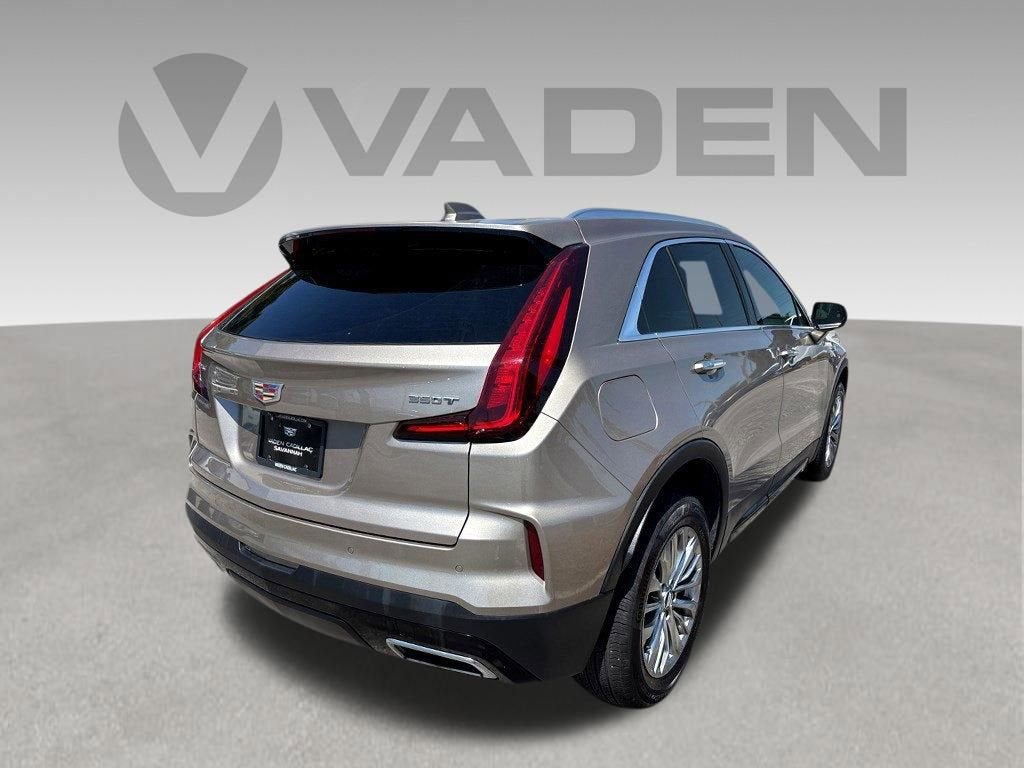 2025 Cadillac XT4 Premium Luxury