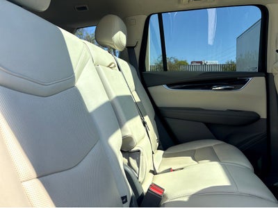 2022 Cadillac XT6 Premium Luxury