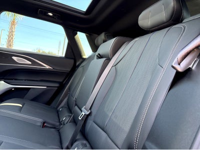 2024 Cadillac LYRIQ Sport 2