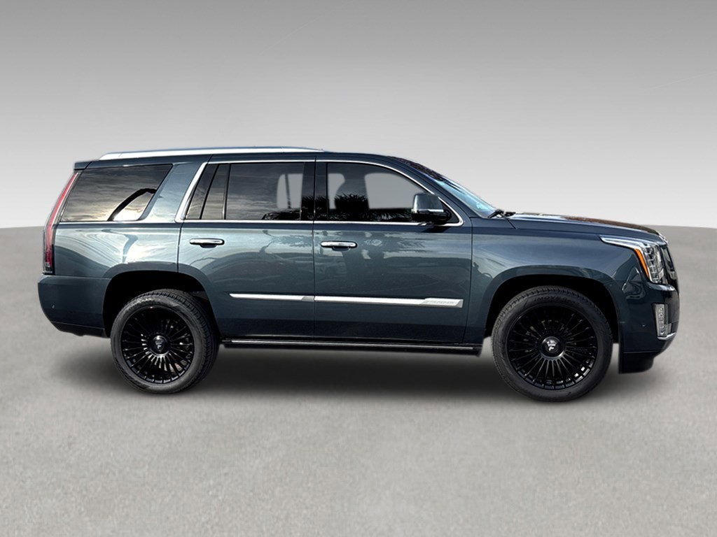 2020 Cadillac Escalade Premium Luxury