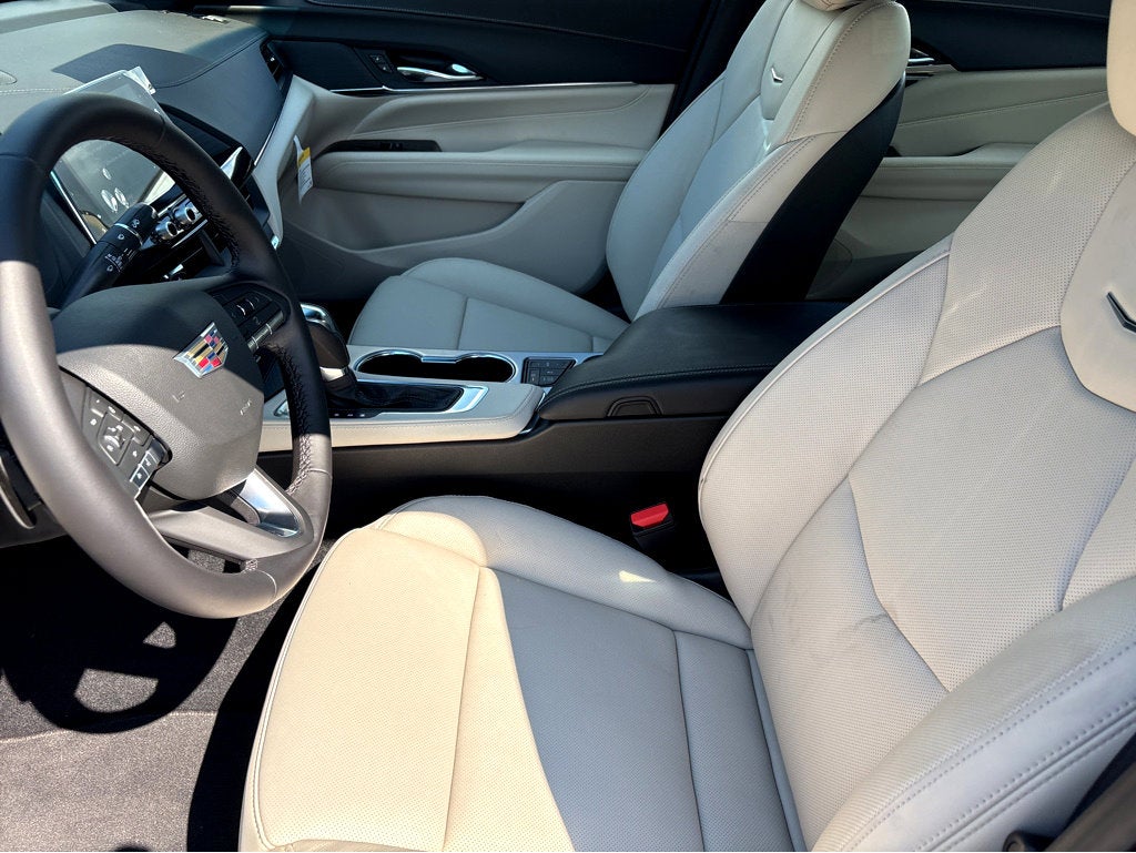 2025 Cadillac CT4 Premium Luxury