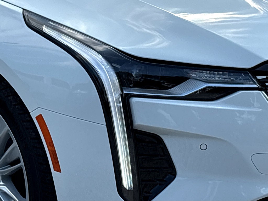 2025 Cadillac CT4 Premium Luxury