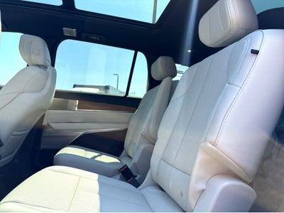 2026 Cadillac VISTIQ Sport