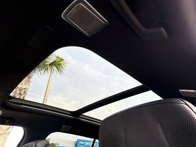 2027 Cadillac VISTIQ Sport