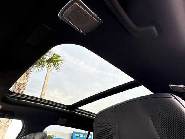 2027 Cadillac VISTIQ Sport