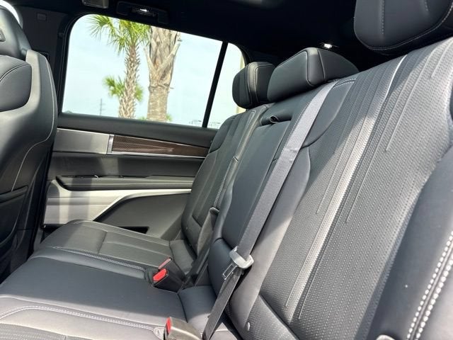 2027 Cadillac VISTIQ Sport